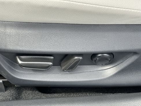 New 2026 Toyota Camry XLE AWD/4WD image 21