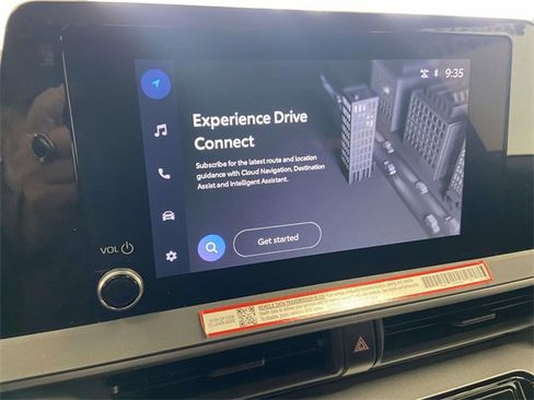 Used 2025 Toyota Prius LE image 25