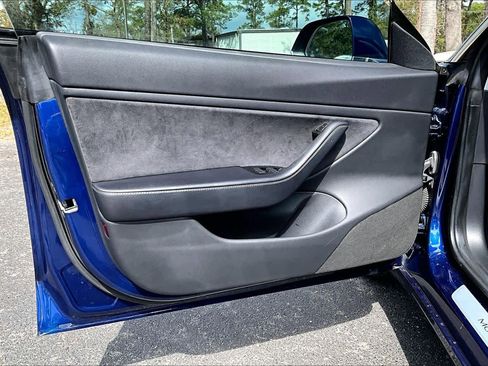 Used 2018 Tesla Model 3 Long Range image 20