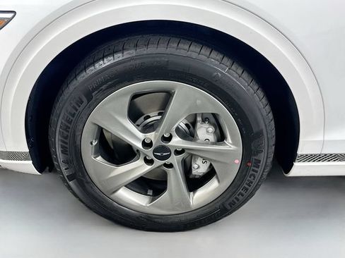 New 2026 Genesis GV70 2.5T Advanced AWD/4WD image 23
