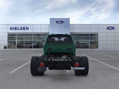 New 2025 Ford F550 4x4 Crew Cab Super Duty w/ Snow Plow Prep Package image 5