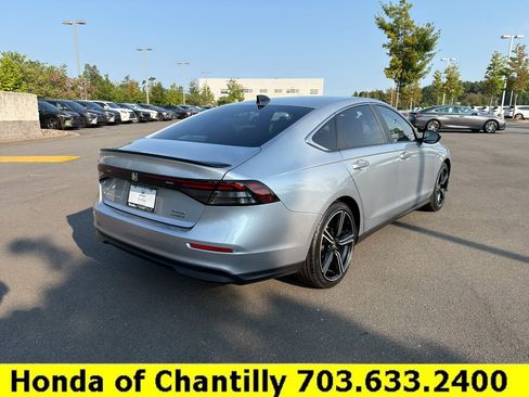 Certified 2025 Honda Accord Sport image 7