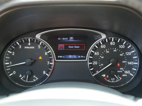 Used 2018 Nissan Pathfinder SL w/ SL Premium Package AWD/4WD image 23