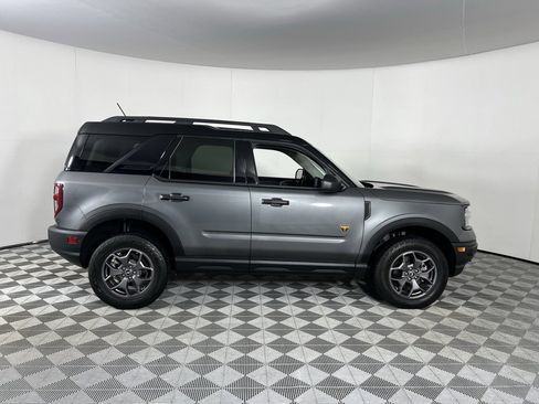 Used 2024 Ford Bronco Sport Badlands image 3