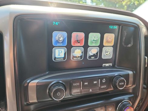 Used 2015 Chevrolet Silverado 2500 High Country w/ High Country Premium Package AWD/4WD image 24