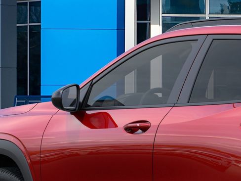 New 2026 Chevrolet Trax RS w/ Sunroof Package FWD image 36