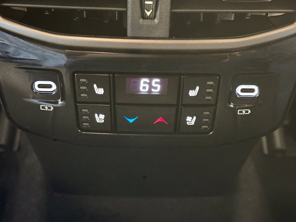 Used 2023 Lexus RX 350 w/ Accessory Package (Z1) AWD/4WD image 23