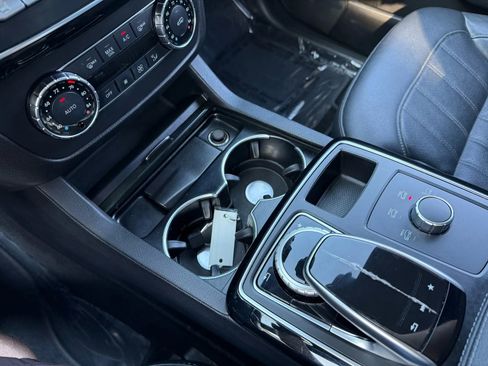 Used 2018 Mercedes-Benz GLE 350 image 33