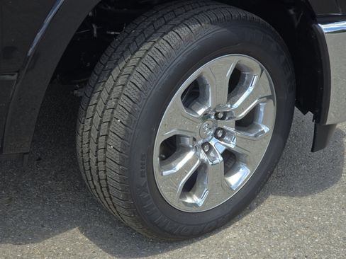 New 2026 RAM 1500 Big Horn AWD/4WD image 11