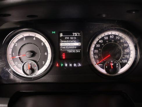 Used 2017 RAM 1500 Tradesman w/ Popular Equipment Group RWD image 4