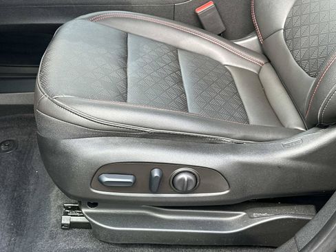 Certified 2023 Chevrolet Bolt EUV Premier w/ Sun & Sound Package FWD image 15