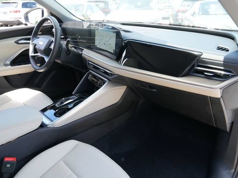 Used 2025 Audi Q5 Premium Plus w/ Premium Plus AWD/4WD image 19