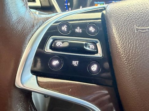 Used 2015 Cadillac SRX Performance w/ Driver Awareness Package image 12