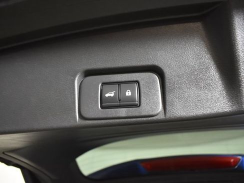 Used 2023 Nissan Rogue Platinum w/ Platinum Premium Package AWD/4WD image 30