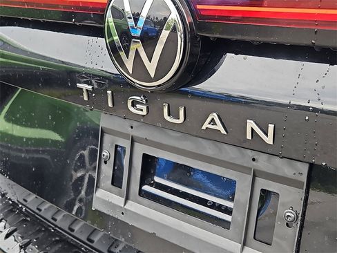 New 2025 Volkswagen Tiguan S image 5