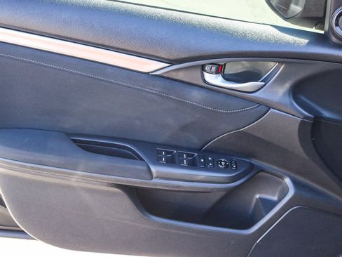 Certified 2018 Honda Civic EX image 20