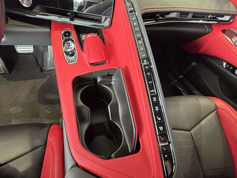 Used 2023 Chevrolet Corvette Stingray Preferred Cpe w/ Z51 Performance Package RWD image 22