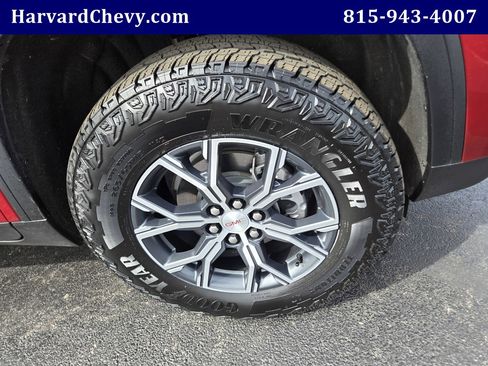 Used 2025 GMC Acadia AT4 w/ Luxury Package AWD/4WD image 45