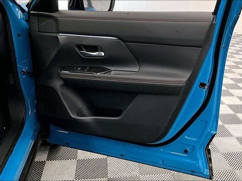 New 2026 Nissan Kicks SR w/ Cold Weather Package FWD image 34