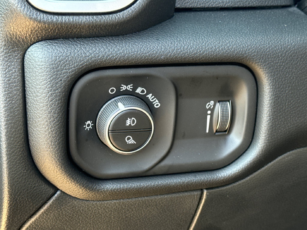 New 2026 RAM 2500 Lone Star AWD/4WD image 22