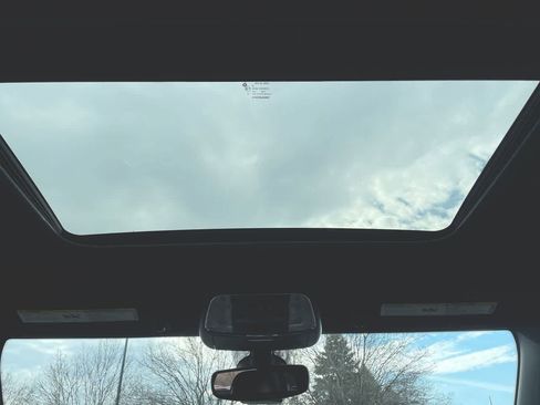 Used 2017 Jeep Grand Cherokee Altitude image 21