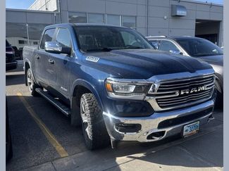 Used 2019 RAM 1500 Laramie AWD/4WD video 1