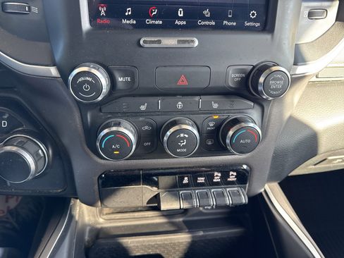 Used 2020 RAM 1500 Big Horn image 35