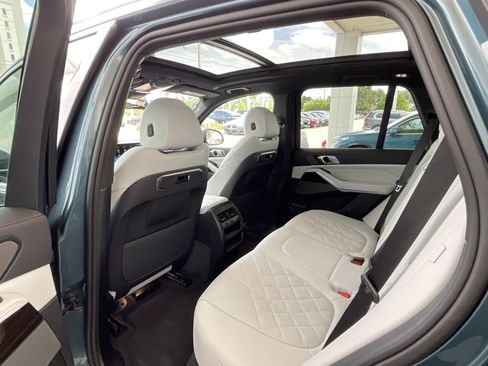Used 2026 BMW X5 xDrive40i w/ Premium Package AWD/4WD image 24