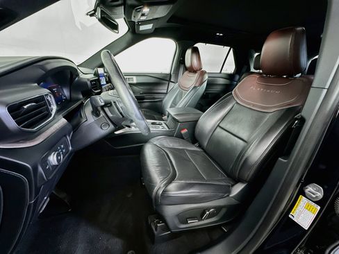 Used 2020 Ford Explorer Platinum AWD/4WD image 13