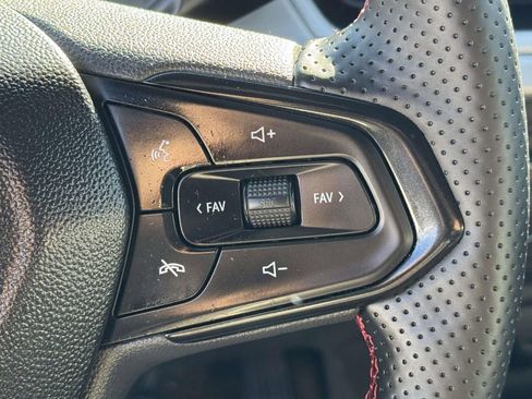 Used 2024 Chevrolet Trax RS w/ Driver Confidence Package FWD image 21