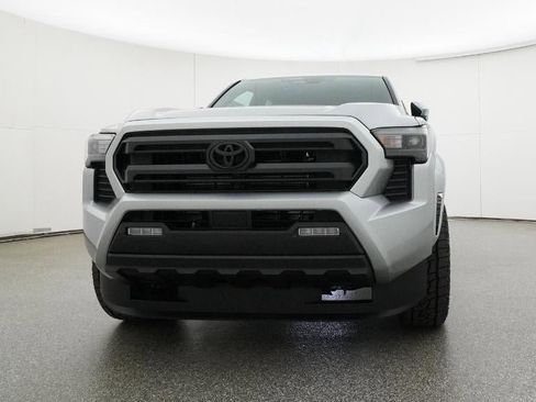 New 2026 Toyota Tacoma SR5 image 31