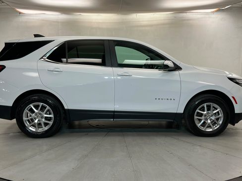 Used 2024 Chevrolet Equinox LT AWD/4WD image 7