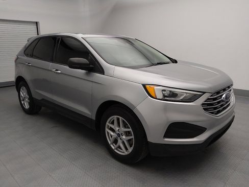 Used 2021 Ford Edge SE FWD image 11