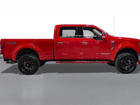 Used 2018 Ford F250 Lariat w/ Lariat Ultimate Package image 5