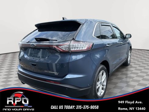 Used 2018 Ford Edge Titanium w/ Equipment Group 302A AWD/4WD image 4