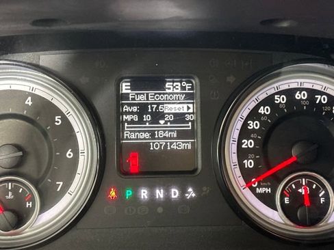 Used 2017 RAM 1500 Classic SLT image 18