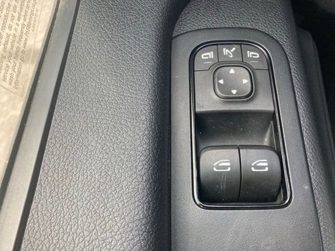 Used 2022 Mercedes-Benz Sprinter 2500 image 17
