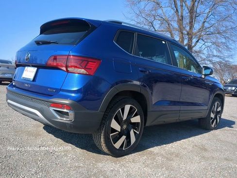 Used 2023 Volkswagen Taos SEL image 4