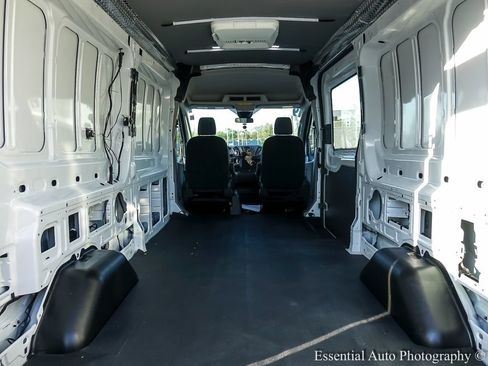 Used 2019 Ford Transit 250 148 Medium Roof RWD image 19