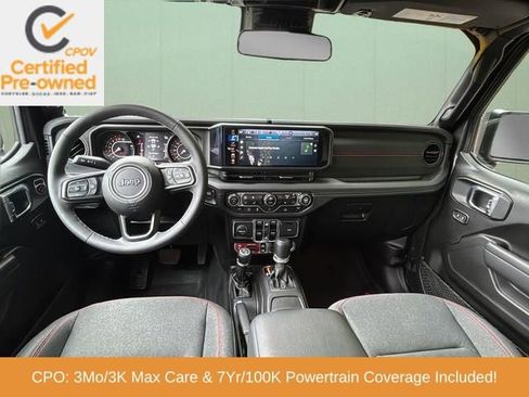 Certified 2025 Jeep Gladiator Rubicon w/ Convenience Group AWD/4WD image 24