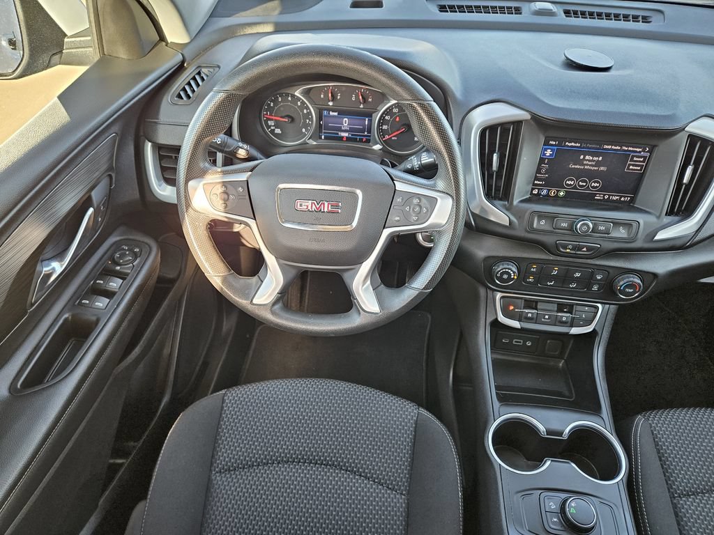 Used 2022 GMC Terrain SLE FWD image 27
