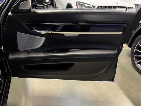 Used 2013 BMW ALPINA B7 image 88