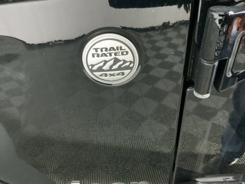 Used 2020 Jeep Wrangler Sport image 28