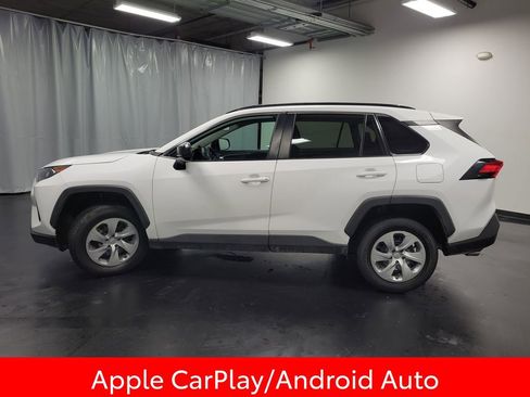 Used 2021 Toyota RAV4 LE AWD/4WD image 5