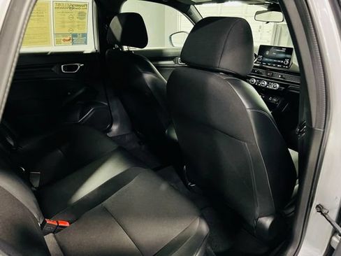 Used 2023 Honda Civic Sport image 29