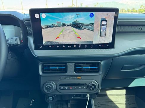 Used 2025 Ford Maverick Lobo image 7