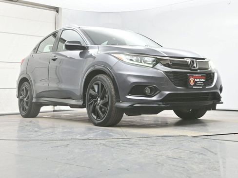 Used 2019 Honda HR-V Sport image 30