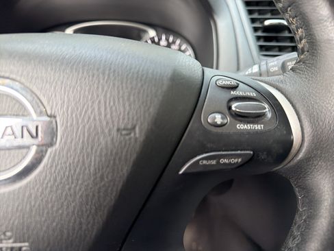 Used 2020 Nissan Pathfinder Platinum w/ Cargo Package AWD/4WD image 18