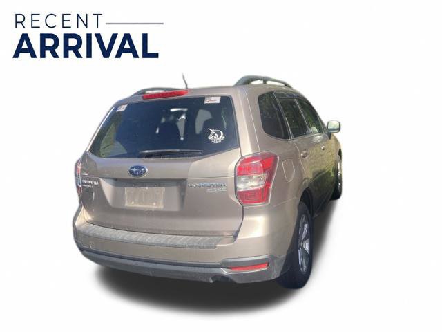 Used 2015 Subaru Forester 2.5i Premium AWD/4WD image 4