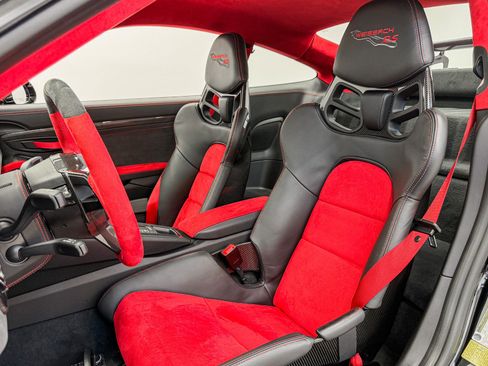 Used 2018 Porsche 911 GT2 RS RWD image 22
